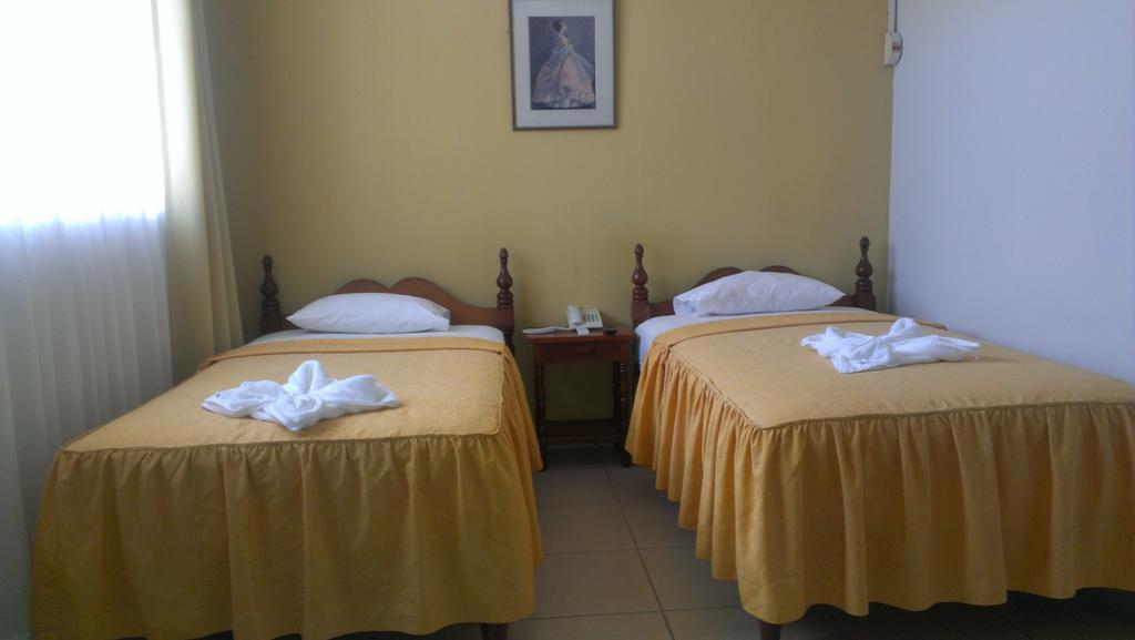 Hotel Cabana Quinta Puerto Maldonado Room photo